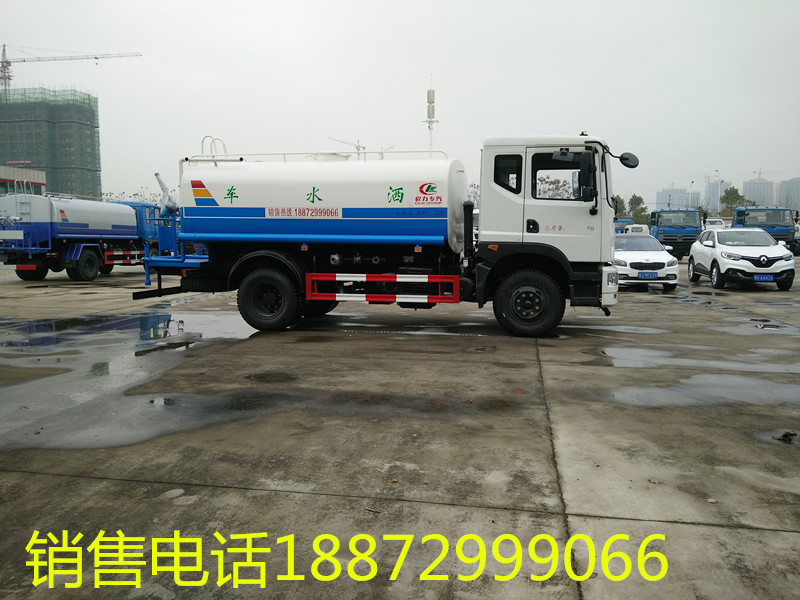 東風(fēng)灑水車銷售公司 東風(fēng)灑水車銷售公司